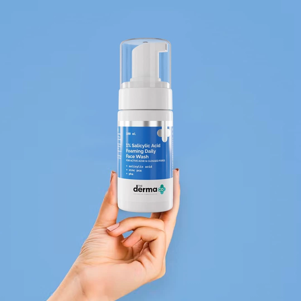 The Derma Co. 1% Salicylic Acid Foaming Daily Face Wash (100ml)
